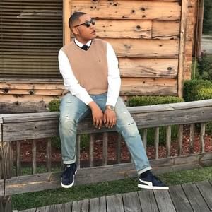 Meet your Posher, Justin